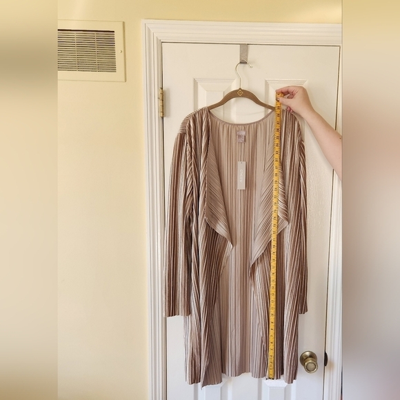 Chico's Tan Pleated Jacket - Picture 4 of 9